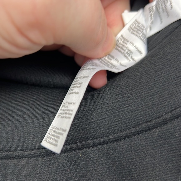 ASSETS by SPANX Women's High-Waist Seamless Leggings - Black Large - Picture 11 of 12